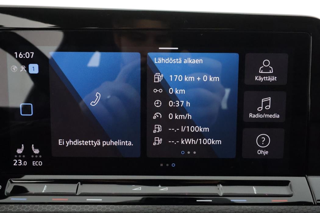 VOLKSWAGEN Golf 2021