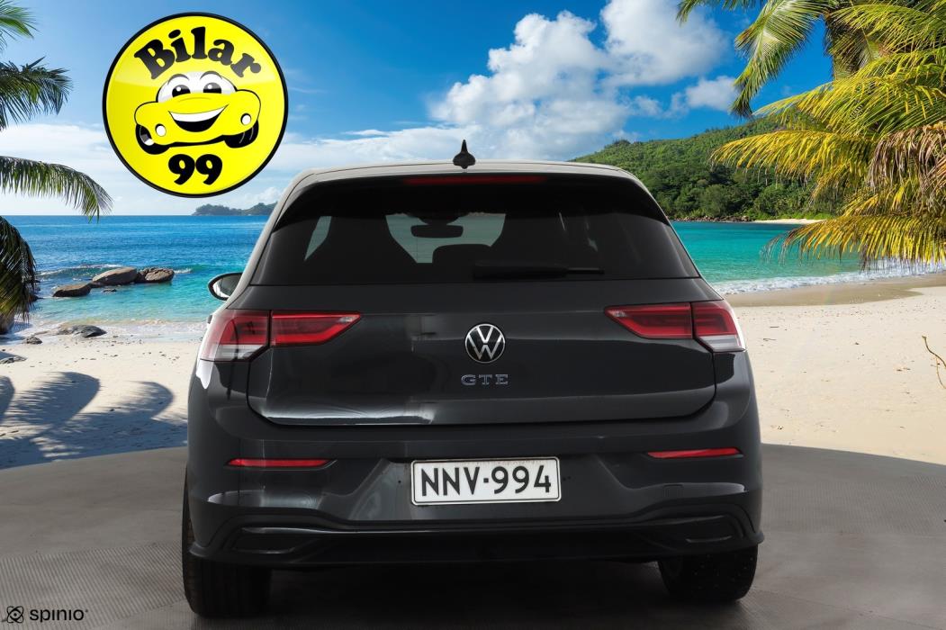 VOLKSWAGEN Golf 2021