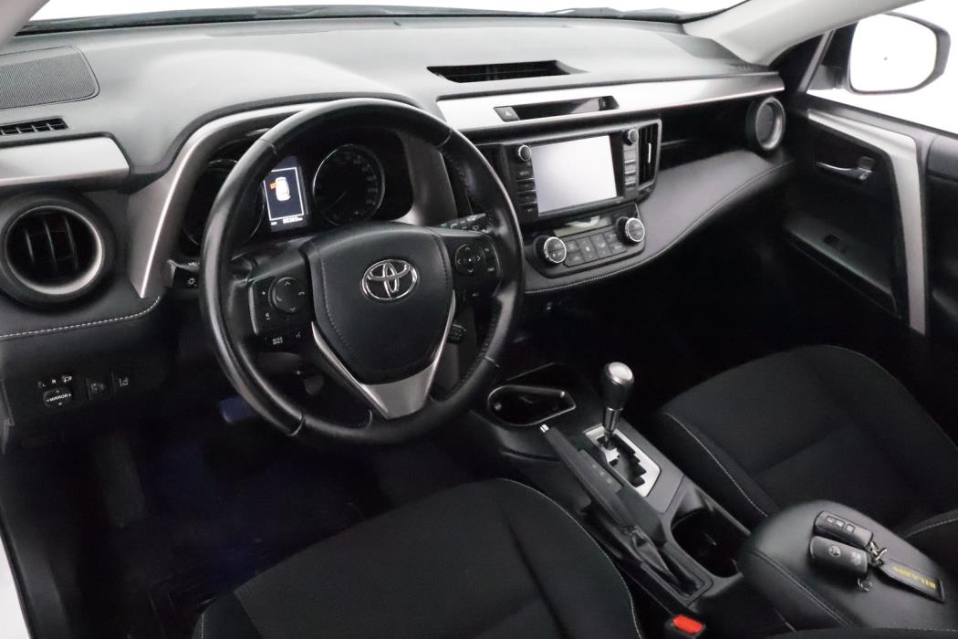 TOYOTA RAV4 2016