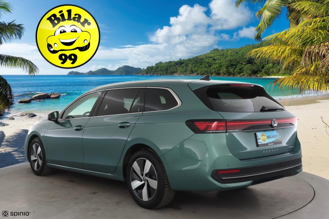 VOLKSWAGEN PASSAT 2025