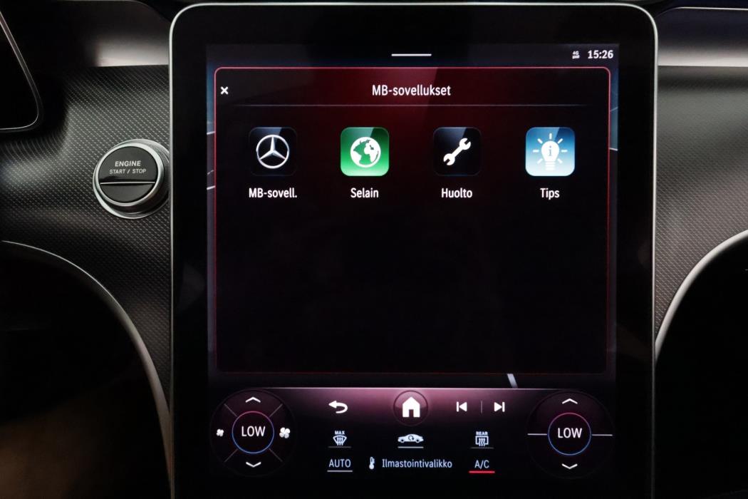 MERCEDES-BENZ C 2023