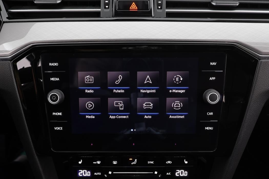 VOLKSWAGEN PASSAT 2021