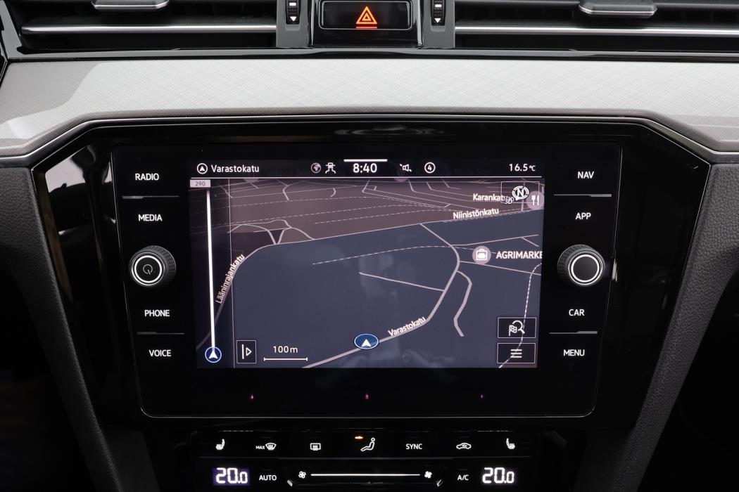 VOLKSWAGEN PASSAT 2021