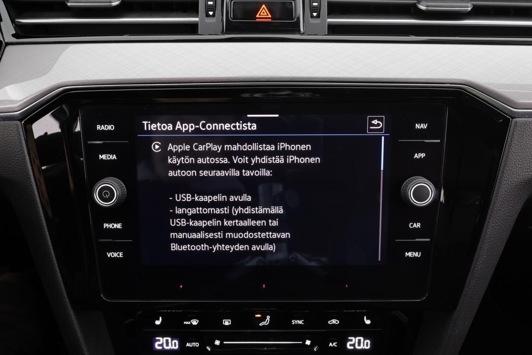 VOLKSWAGEN PASSAT 2021