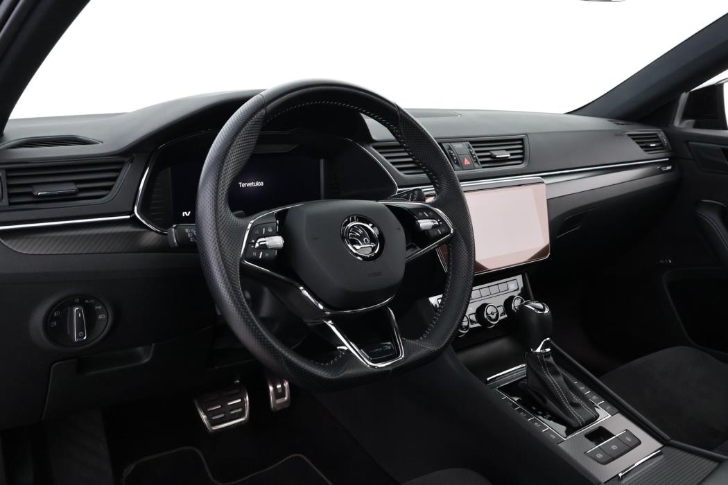 SKODA SUPERB 2022