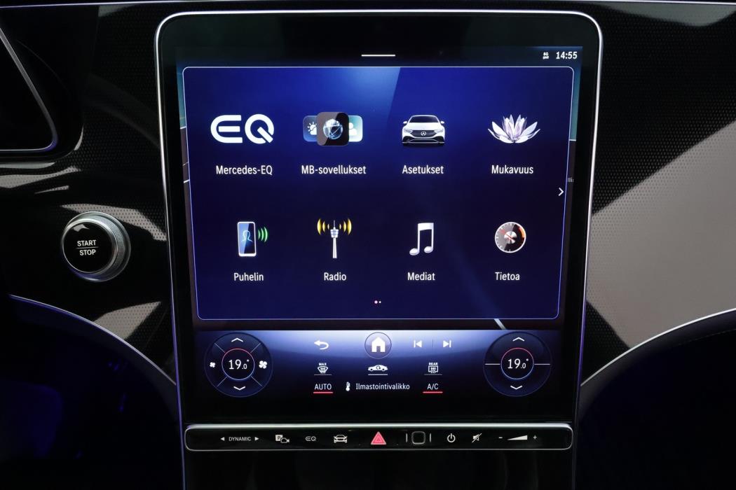 MERCEDES-BENZ EQE 2024