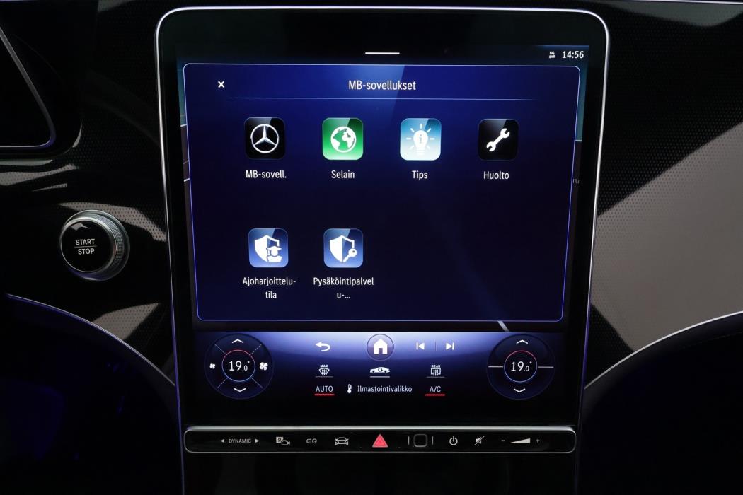 MERCEDES-BENZ EQE 2024