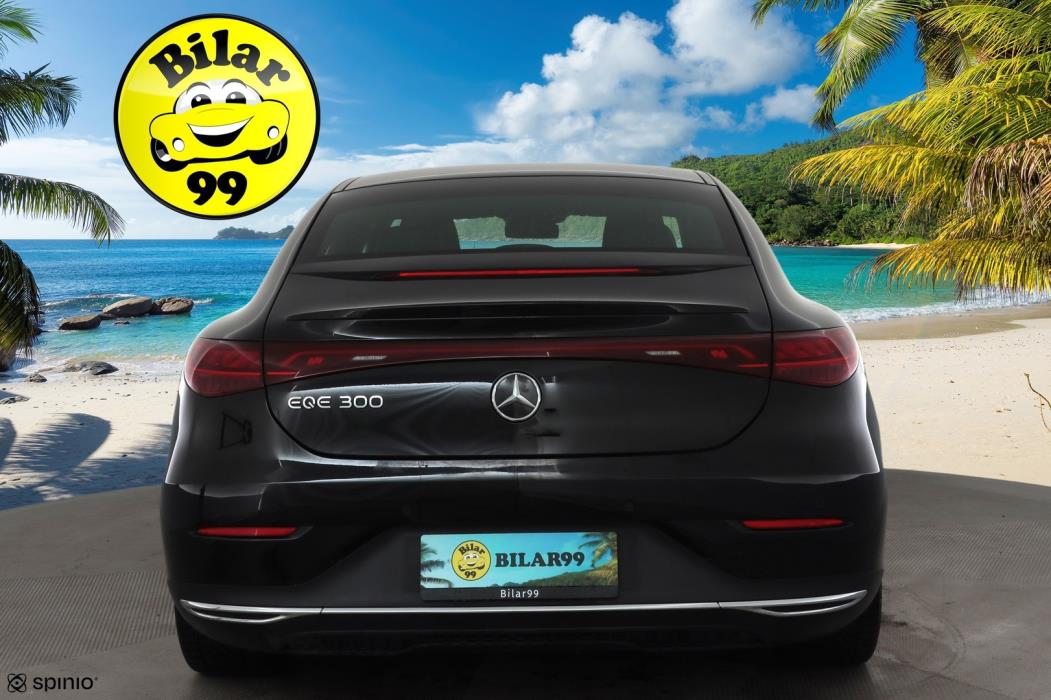 MERCEDES-BENZ EQE 2024