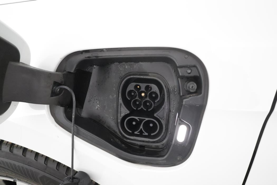 VOLKSWAGEN PASSAT 2025