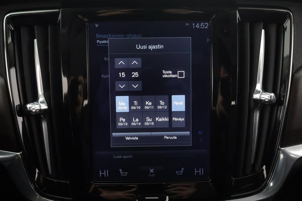 VOLVO V90 Cross Country 2018