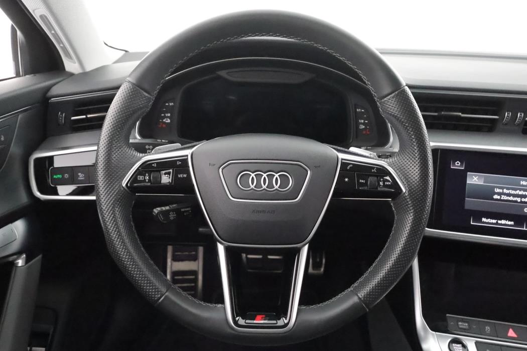 AUDI A6 2021