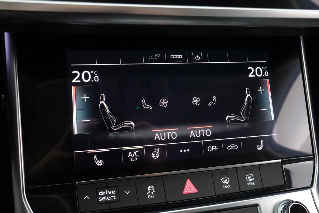 AUDI A6 2021