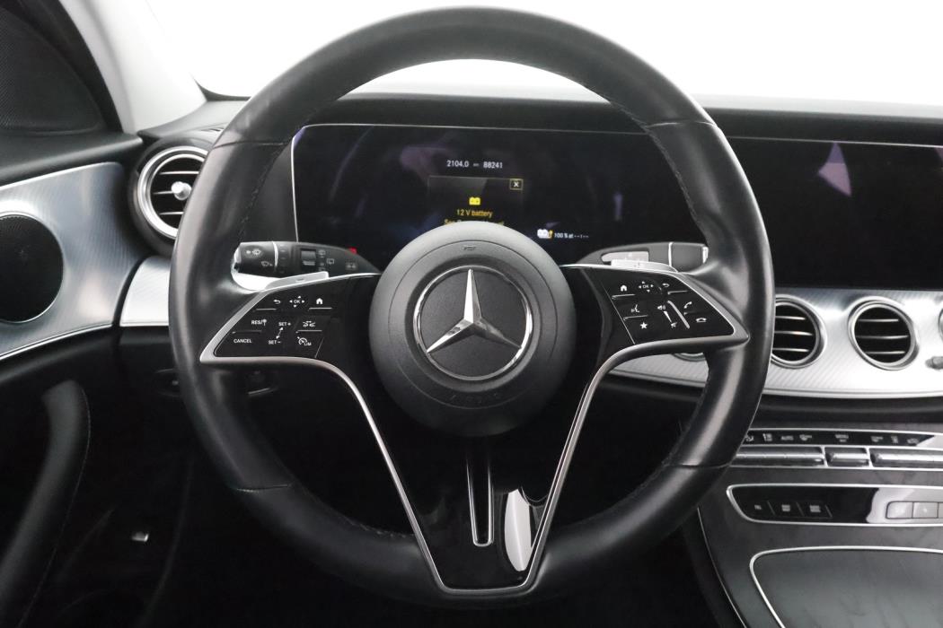 MERCEDES-BENZ E 2021