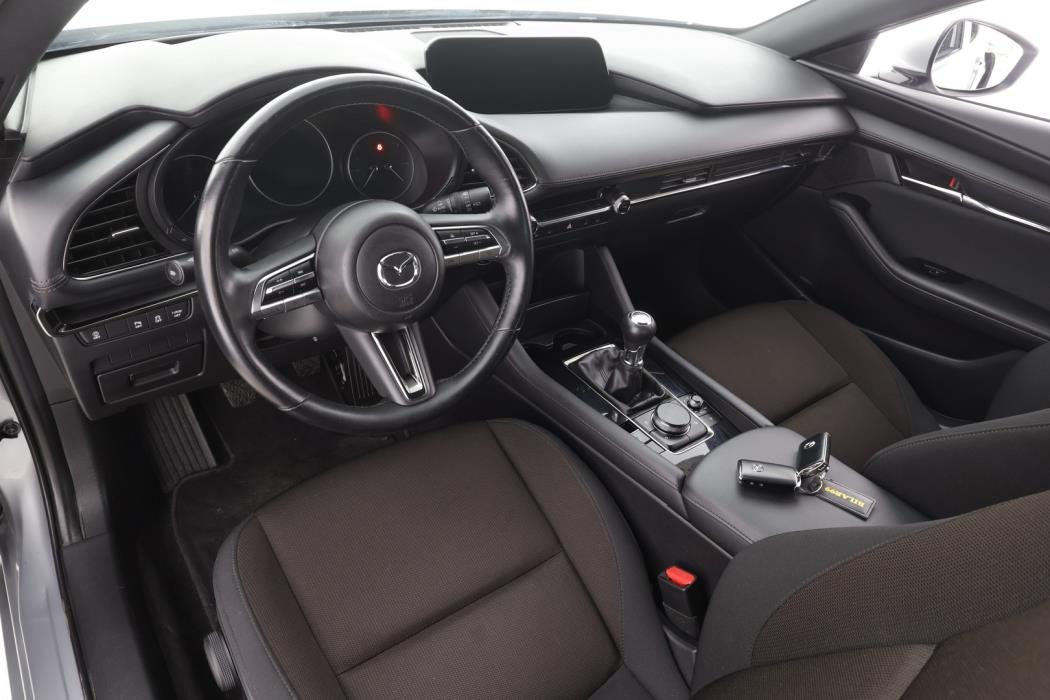MAZDA 3 2022