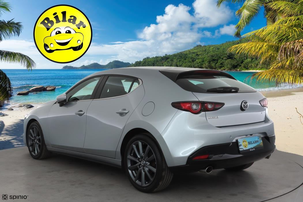 MAZDA 3 2022