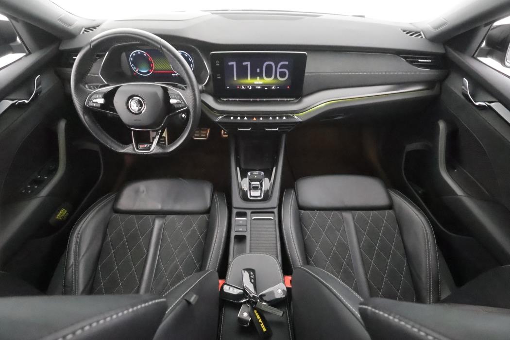 SKODA OCTAVIA 2023