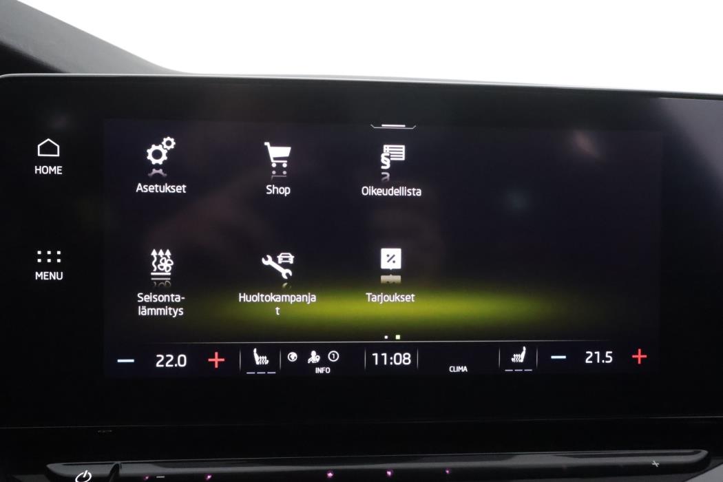 SKODA OCTAVIA 2023