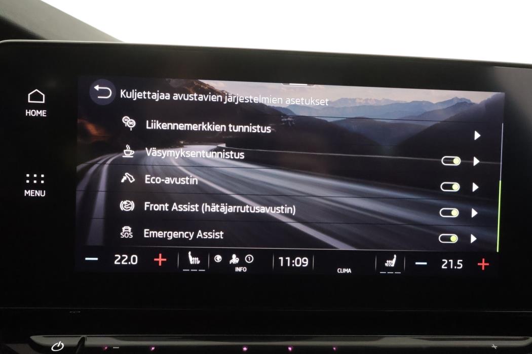 SKODA OCTAVIA 2023