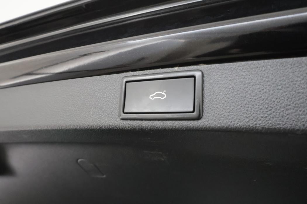 SKODA OCTAVIA 2023