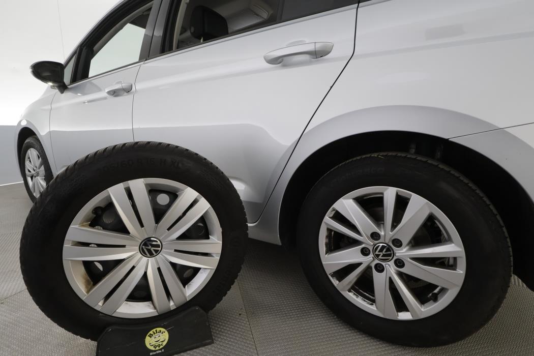 VOLKSWAGEN TOURAN 2023
