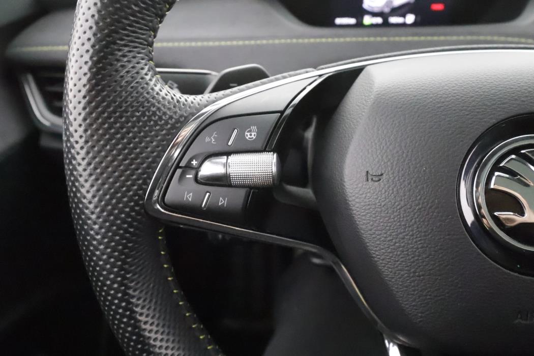 SKODA ENYAQ 2023