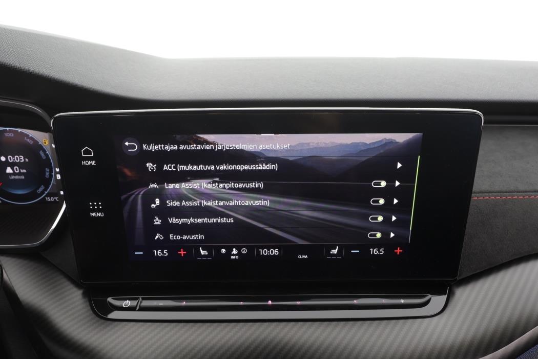 SKODA OCTAVIA 2023