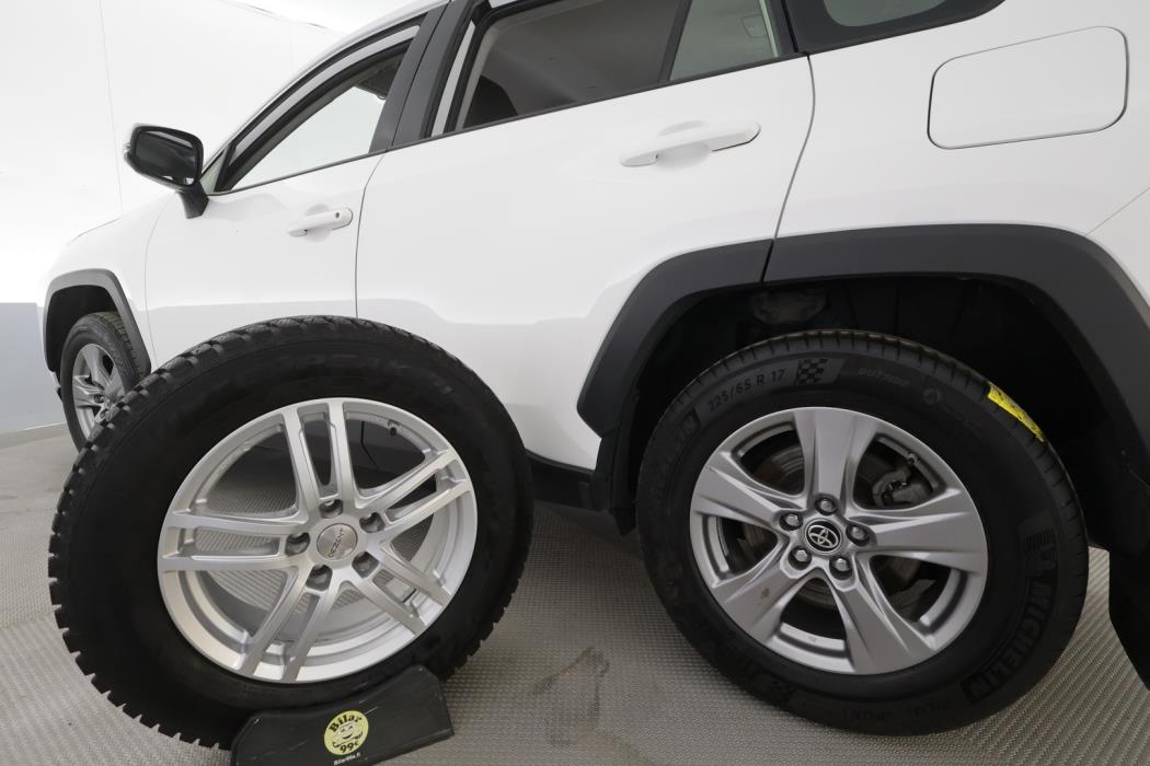 TOYOTA RAV4 2023