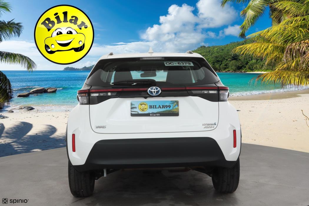 TOYOTA YARIS CROSS 2023