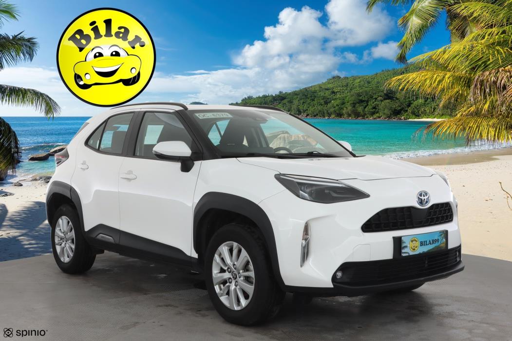 TOYOTA YARIS CROSS 2023