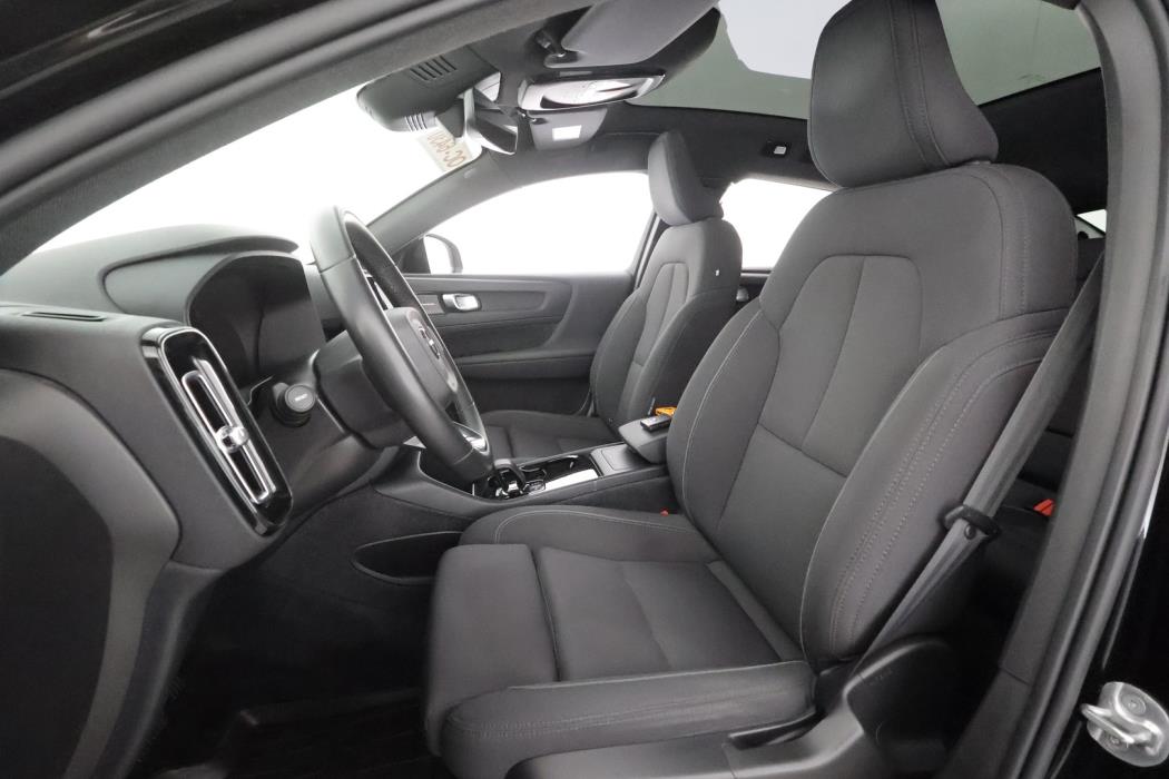 VOLVO C40 2023