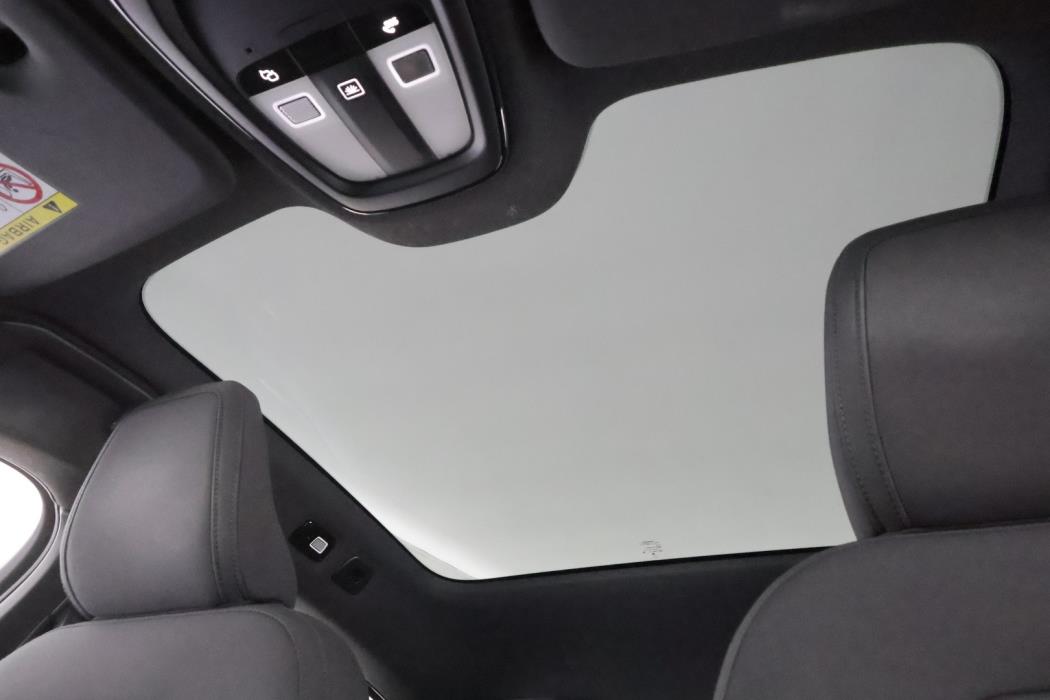 VOLVO C40 2023