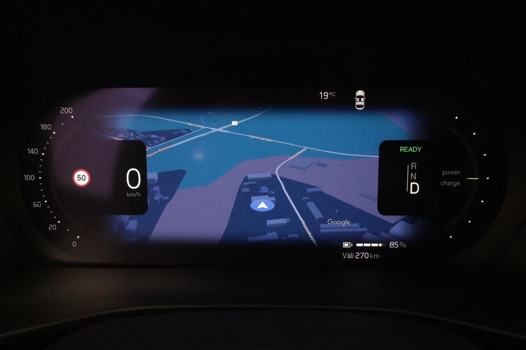 VOLVO C40 2023