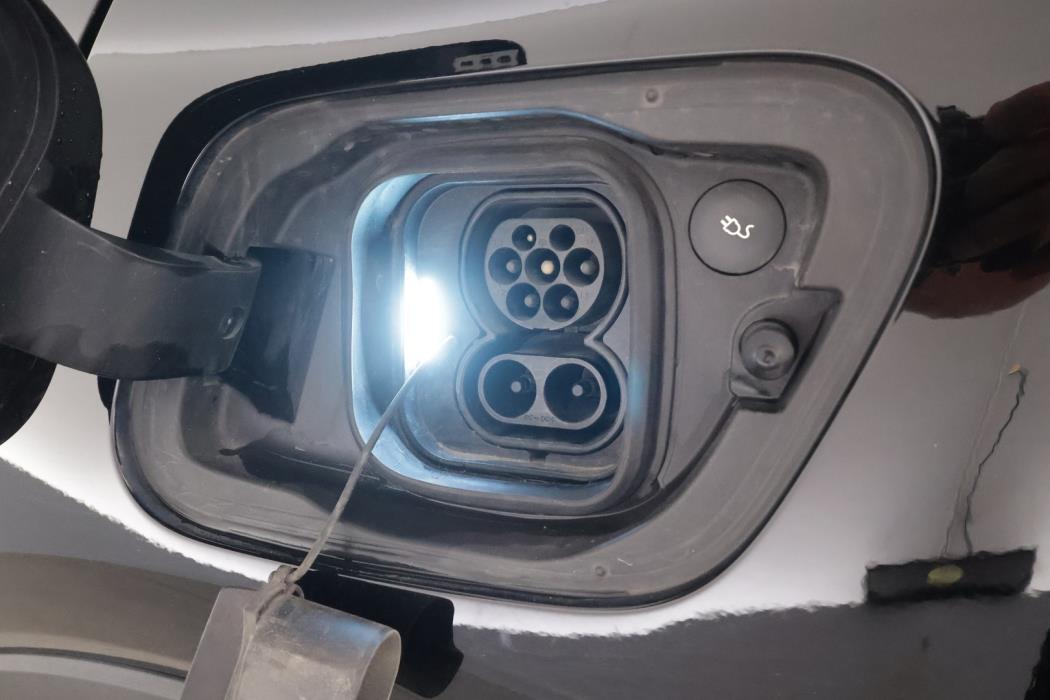 VOLVO C40 2023