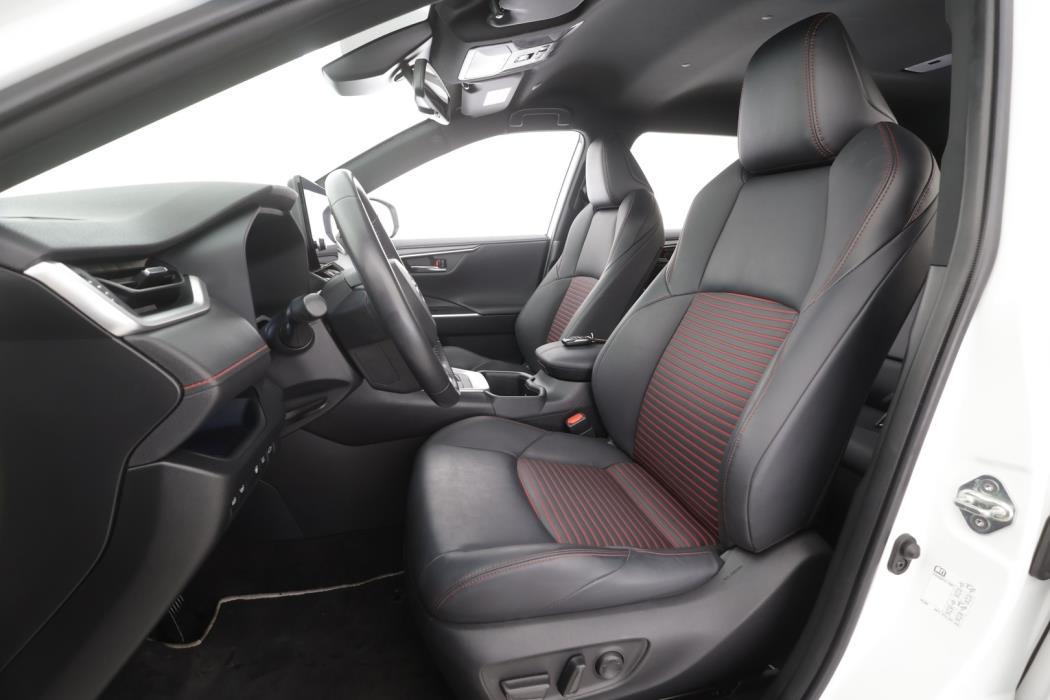 TOYOTA RAV4 PLUG-IN 2023