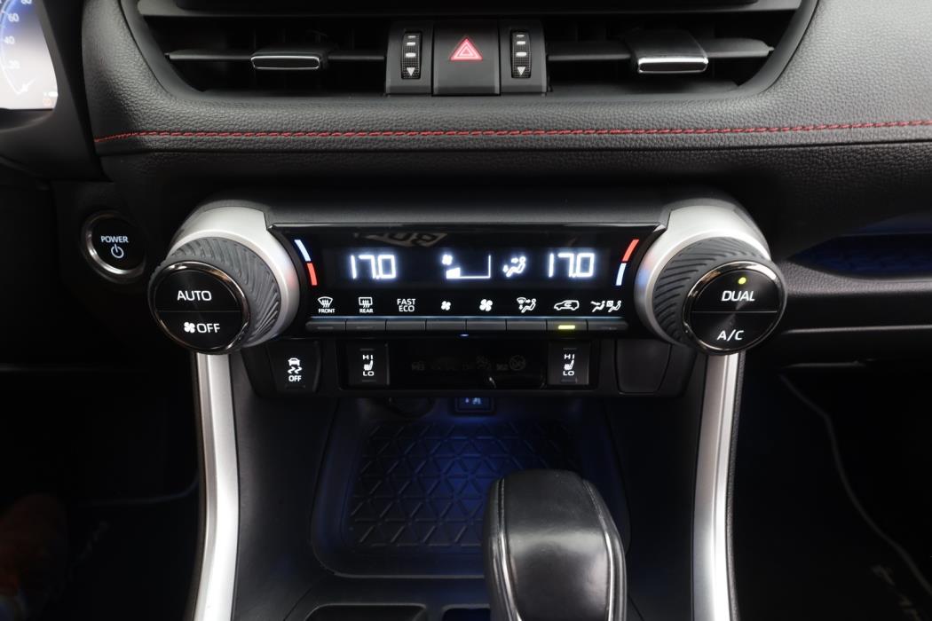 TOYOTA RAV4 PLUG-IN 2023