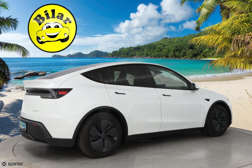 TESLA MODEL Y 2025