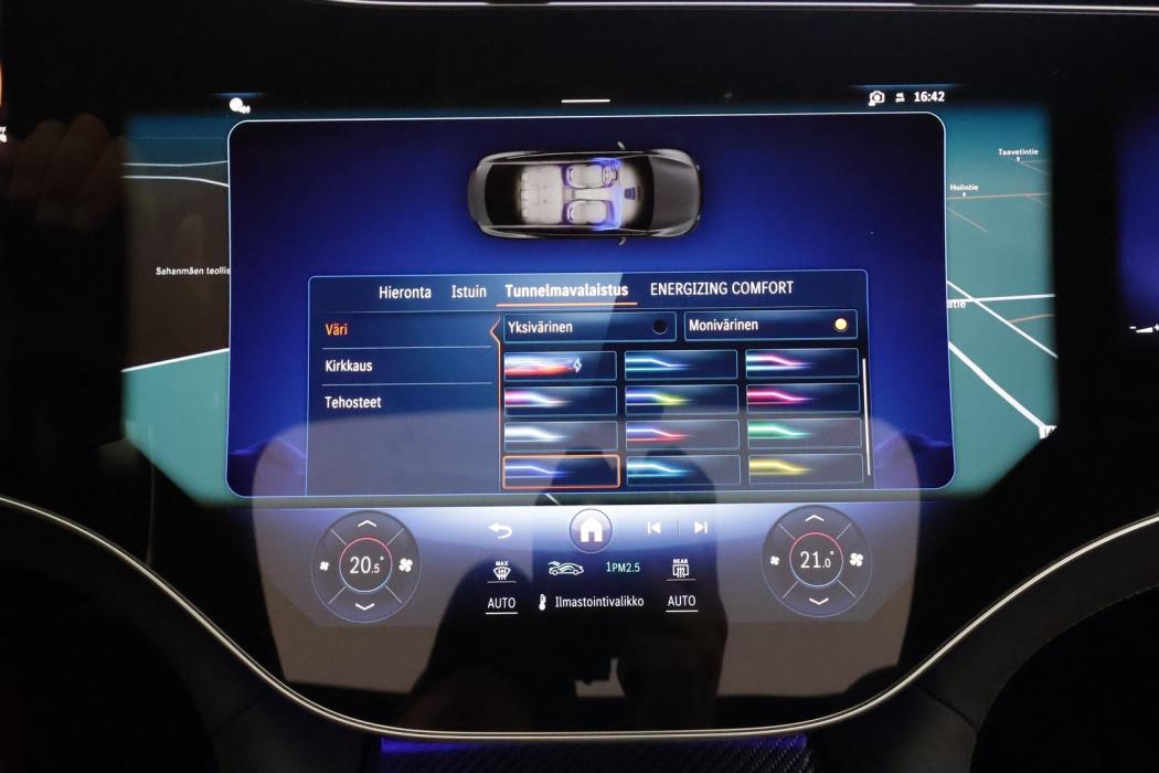 MERCEDES-BENZ EQE 2025