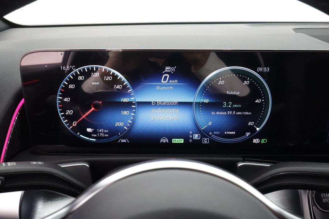 MERCEDES-BENZ EQB 2023