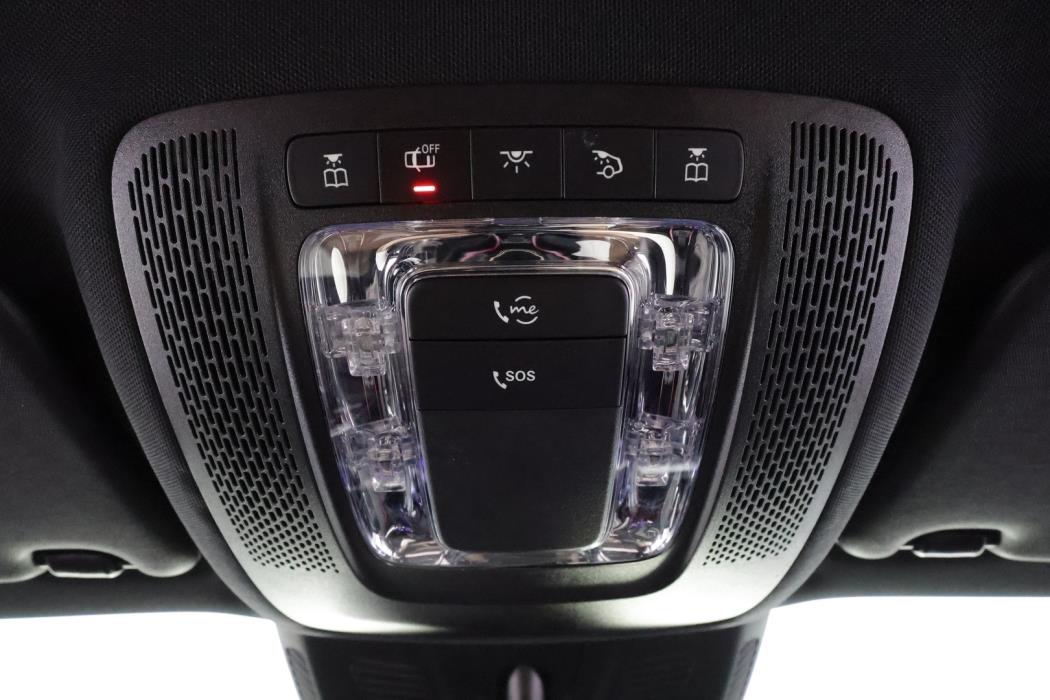 MERCEDES-BENZ EQB 2023
