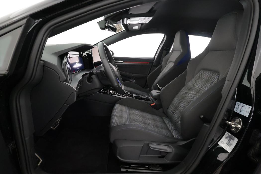 VOLKSWAGEN GOLF 2026