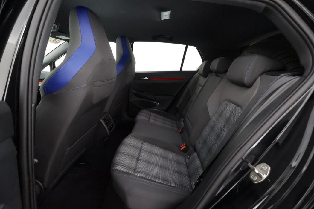 VOLKSWAGEN GOLF 2026