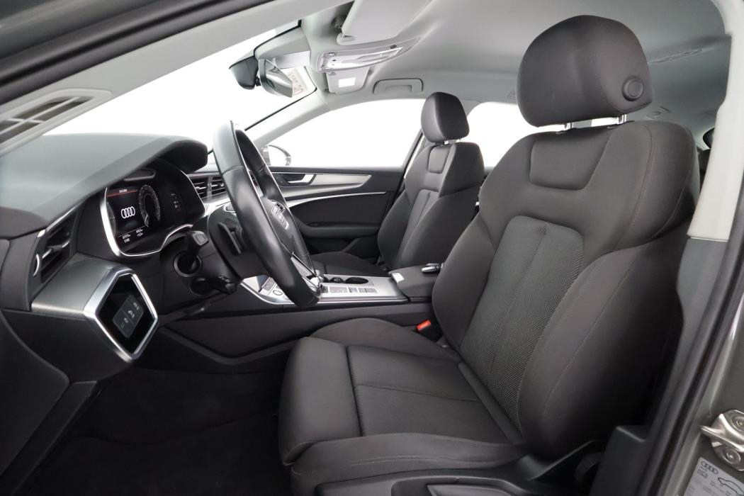 AUDI A6 2023