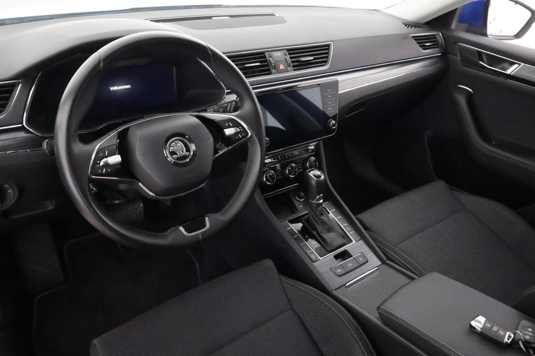 SKODA Superb 2024