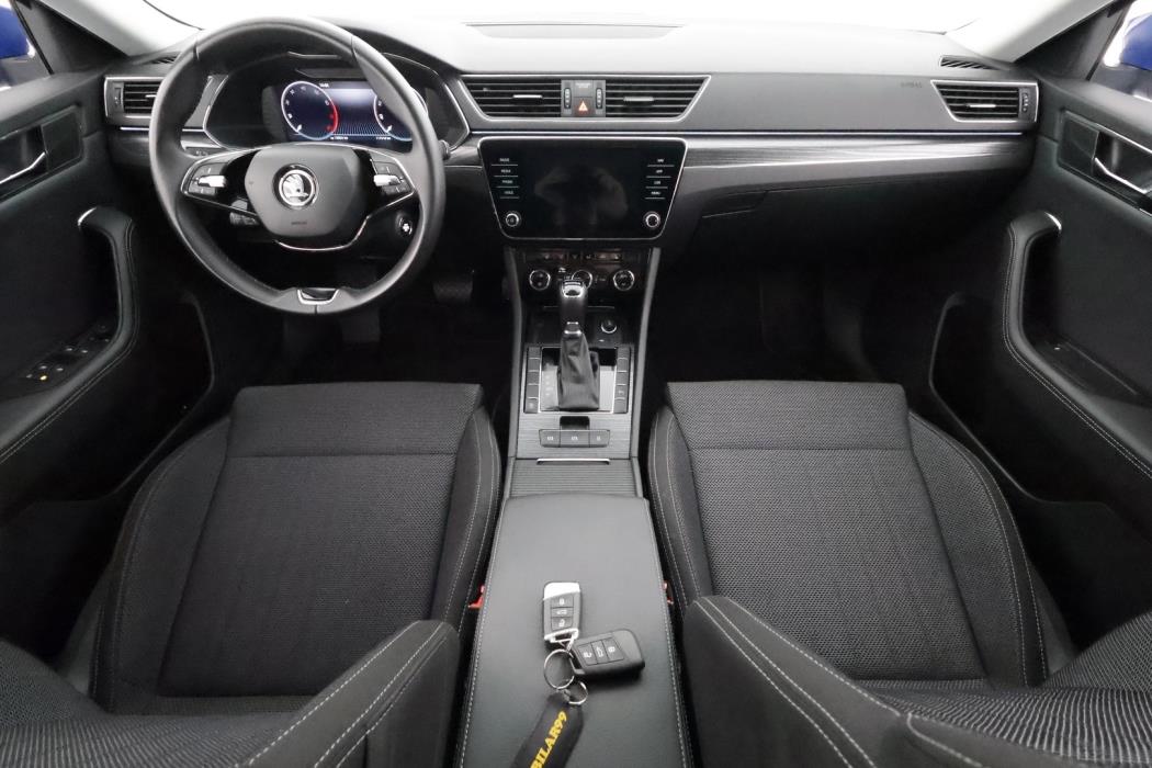 SKODA Superb 2024