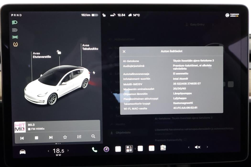 TESLA Model 3 2021