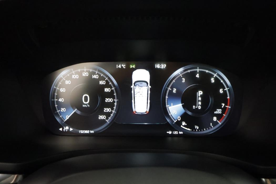 VOLVO V60 2019