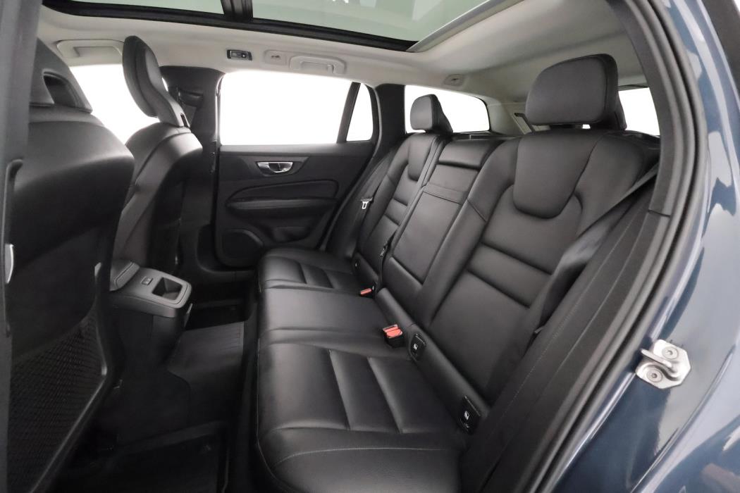 VOLVO V60 2019