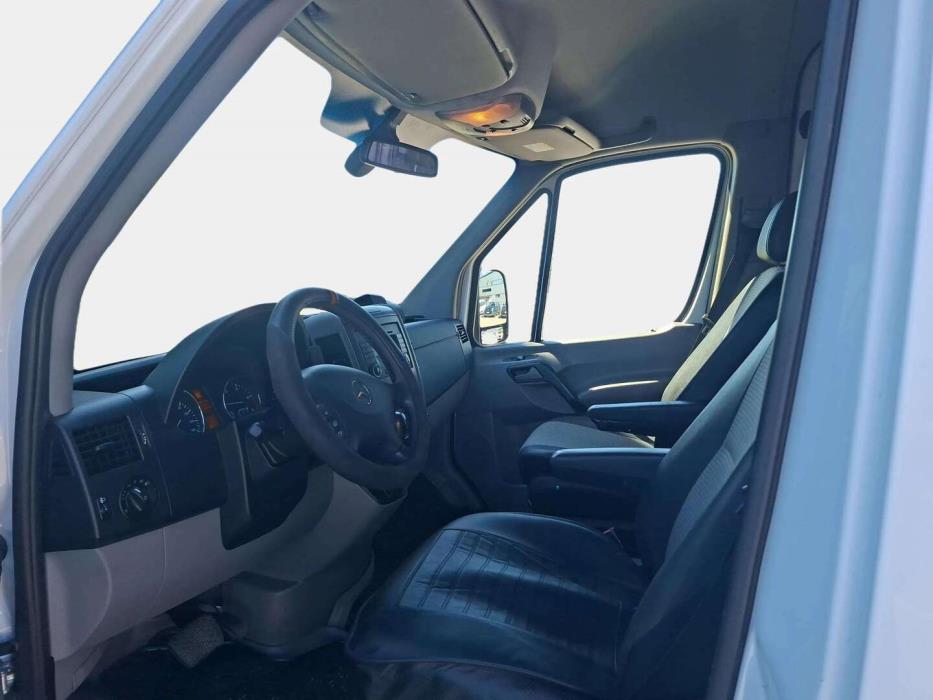 MERCEDES-BENZ Sprinter 2006