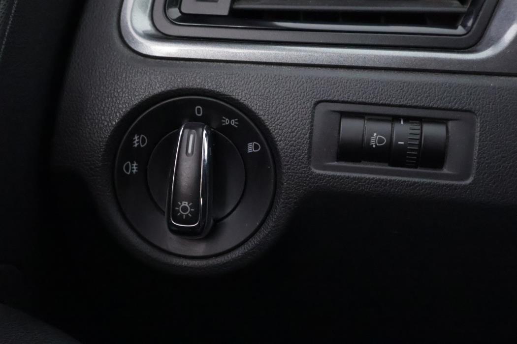 SKODA Rapid 2014