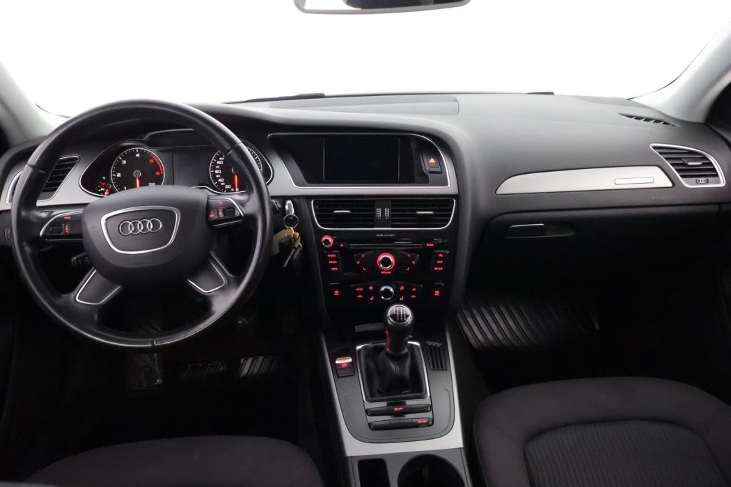 AUDI A4 2014